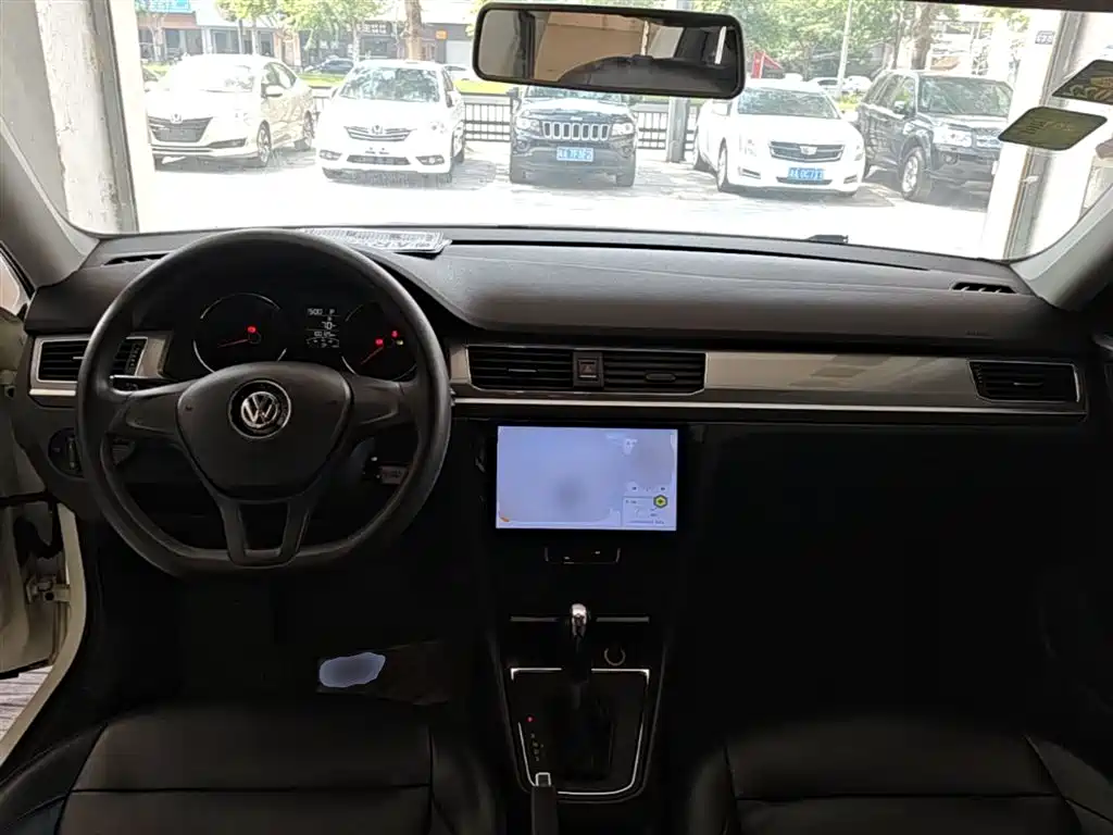 Volkswagen Bora 2016 Model 1.6L Automatic Fashion фото 10