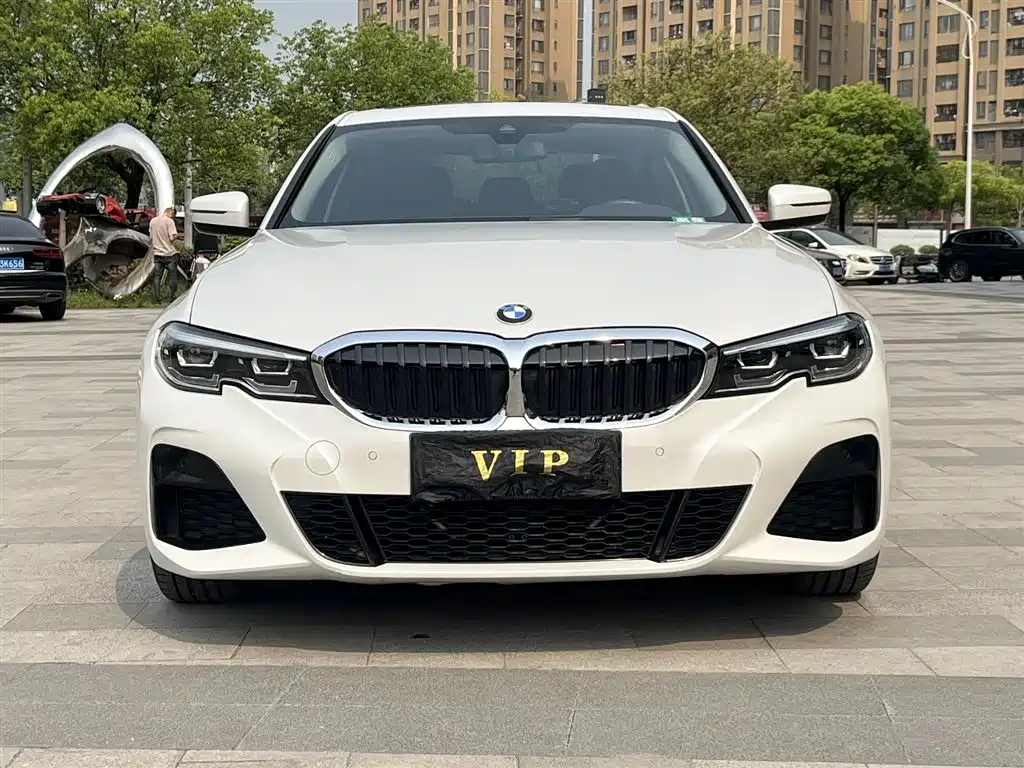 BMW 3 Series 2020 Facelift 325Li Launch Edition фото 2