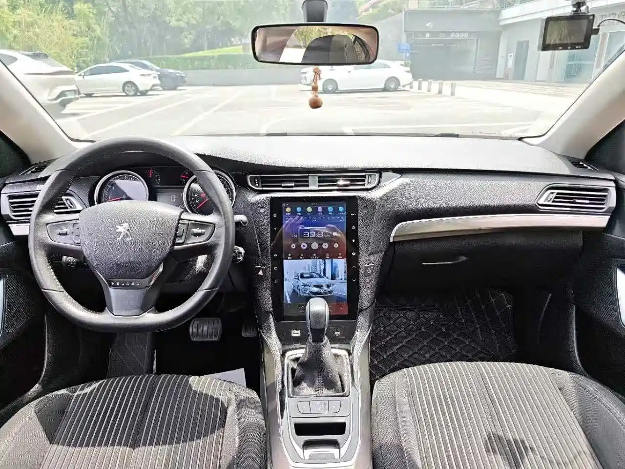 Peugeot 408 2018 Facelift 350THP Automatic Luxury фото 18