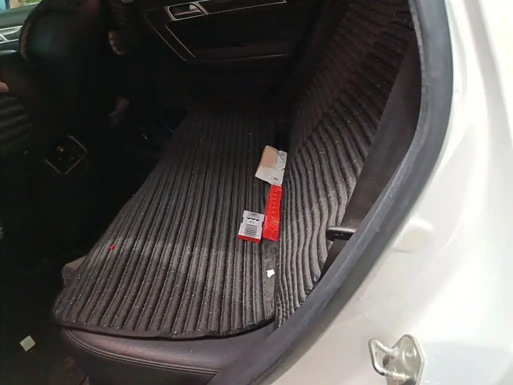 Haval H6 Coupe 2015 Model Blue Label 2.0T Manual 2WD Elite фото 18