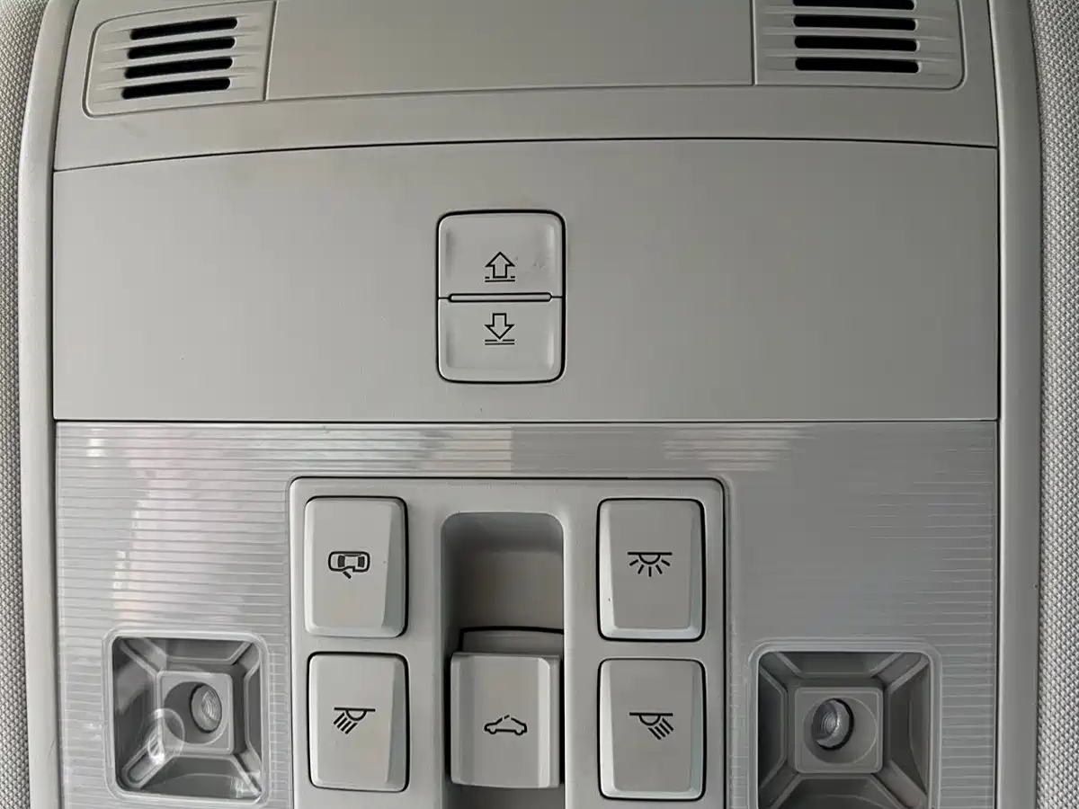 Volkswagen Tharu, миниатюра 14