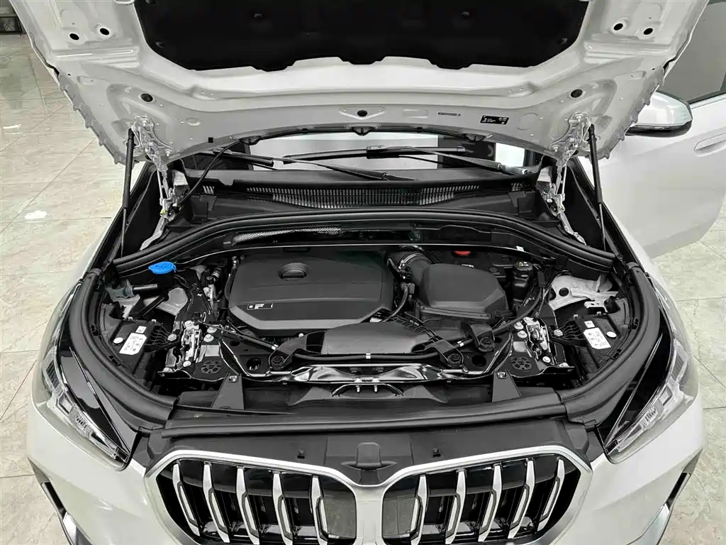 BMW X1 2024 sDrive20Li X Design Package фото 21
