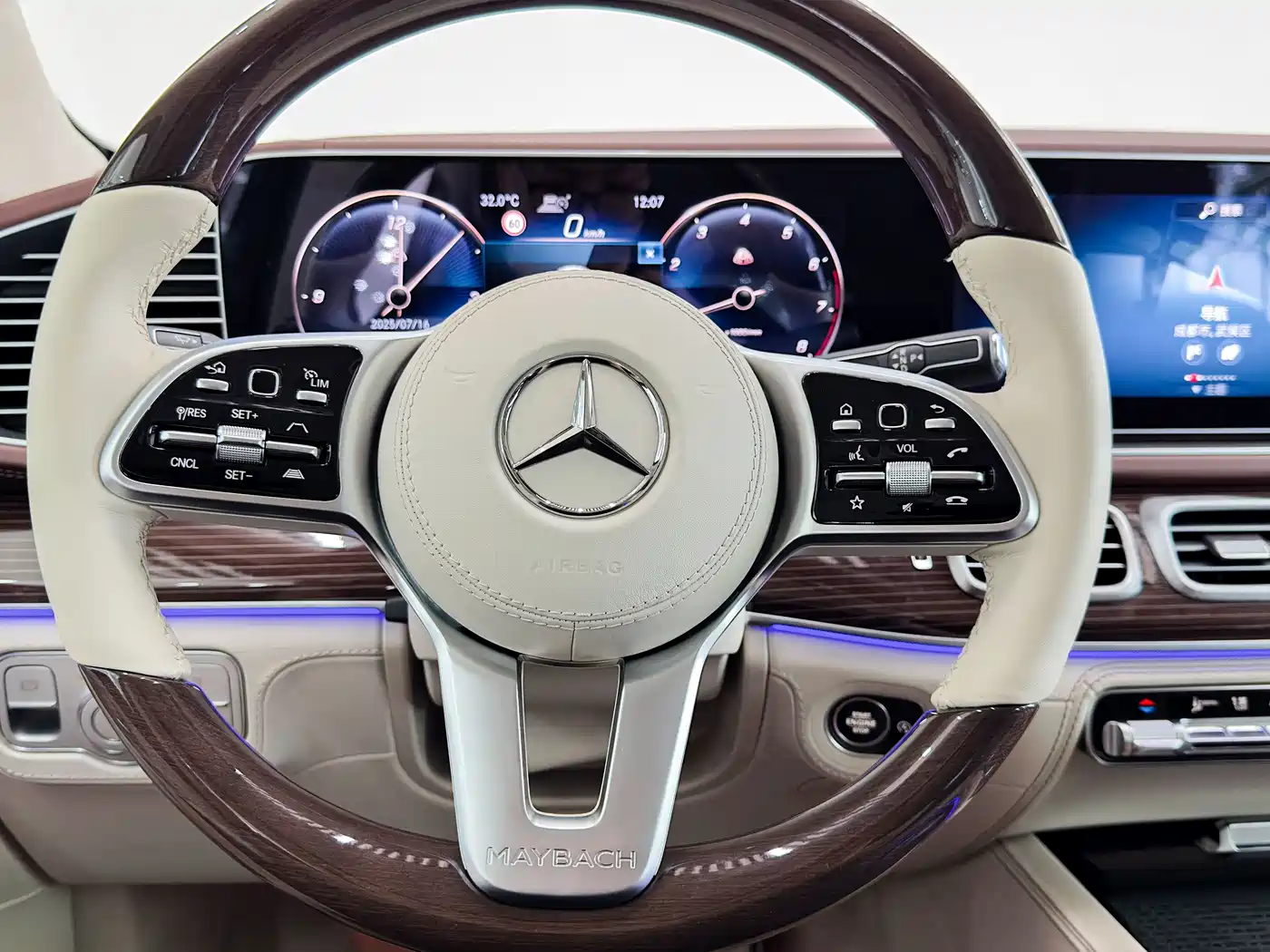 Mercedes-Benz Maybach GLS 2022 GLS 600 4MATIC Ceremony Edition фото 4