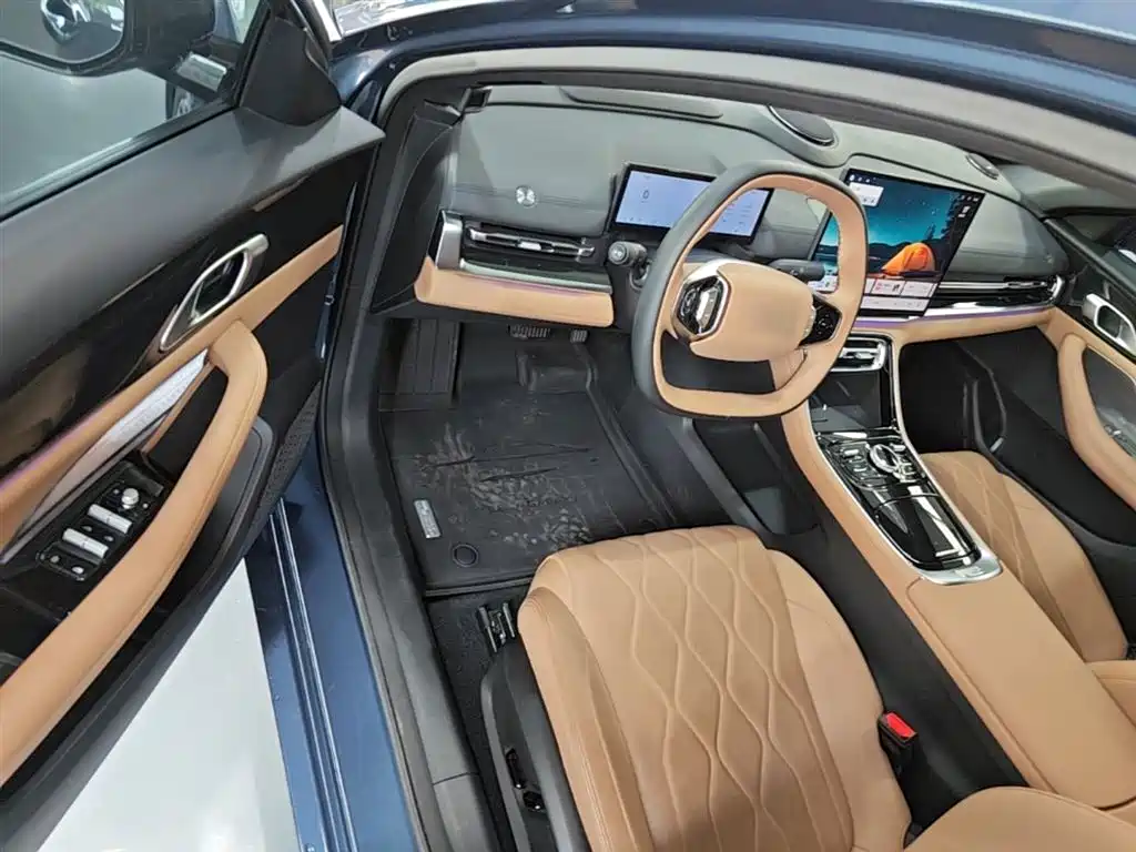 Geely Galaxy Galaxy A7 2025 EM-i фото 16
