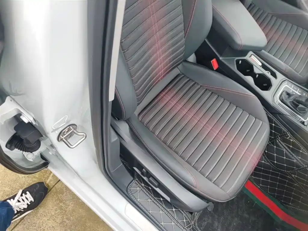 Volkswagen Lavida 2023 280TSI DSG Starlight Comfort Edition фото 25