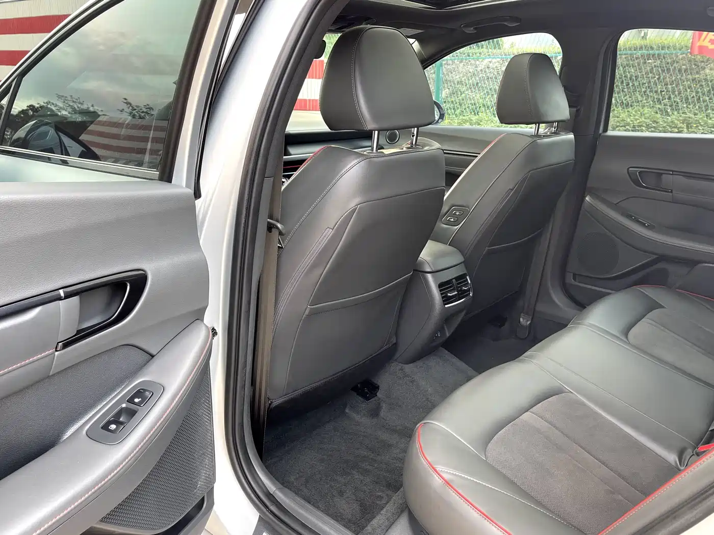 Hyundai Sonata 2024 2.0T N Line Max фото 14