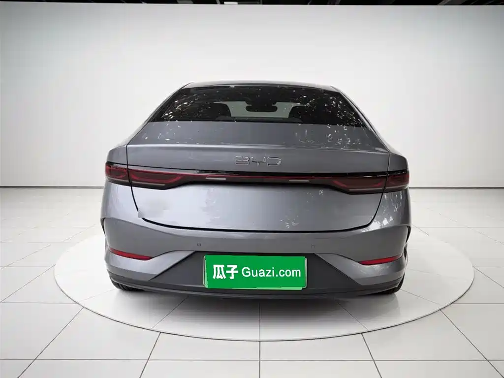 BYD Qin PLUS 2025 DM-i Smart Drive 55KM Leader фото 3