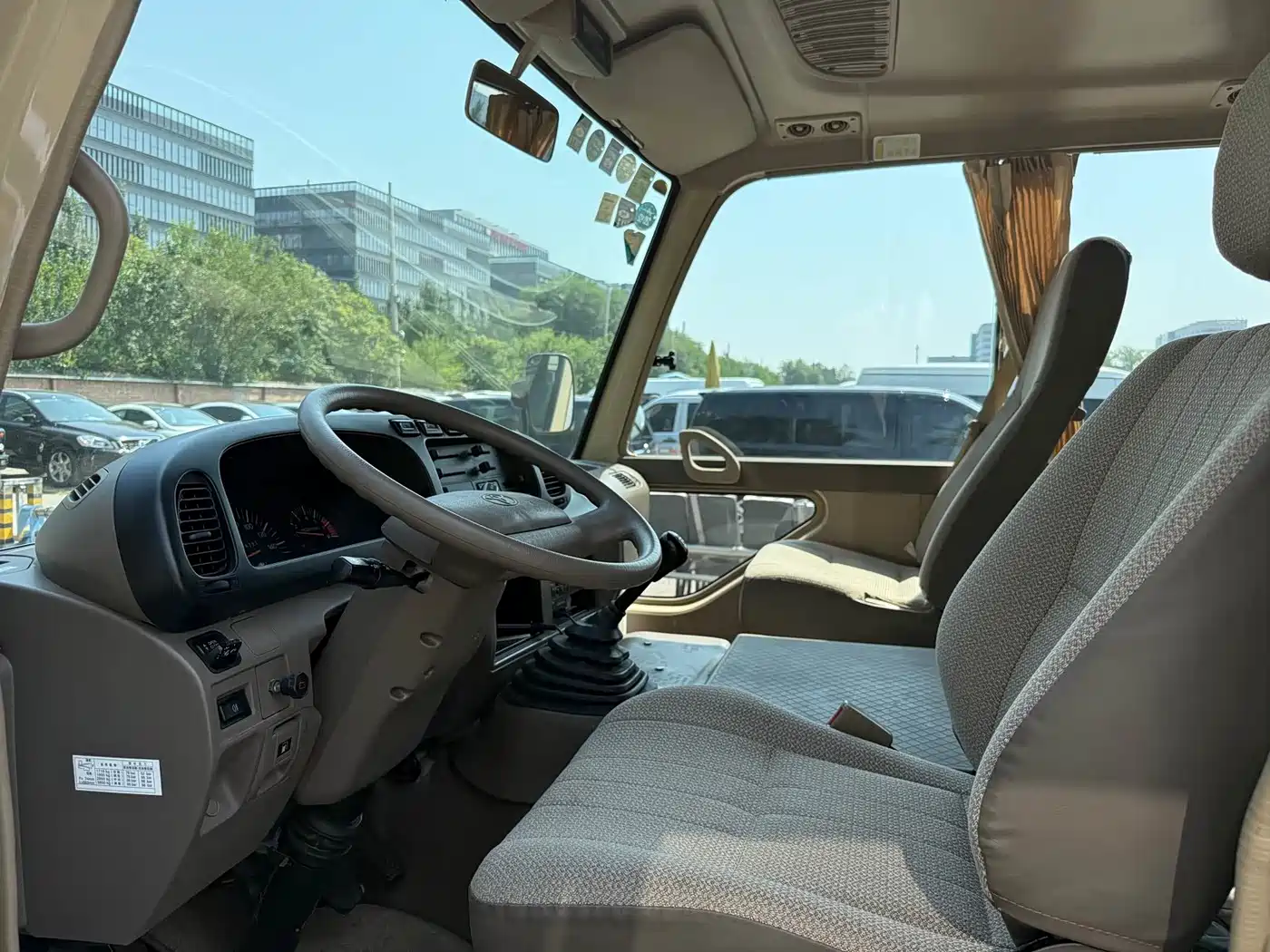 Toyota Coaster 2009 2007 2.7L Gasoline Premium Upgrade Edition 23-seater