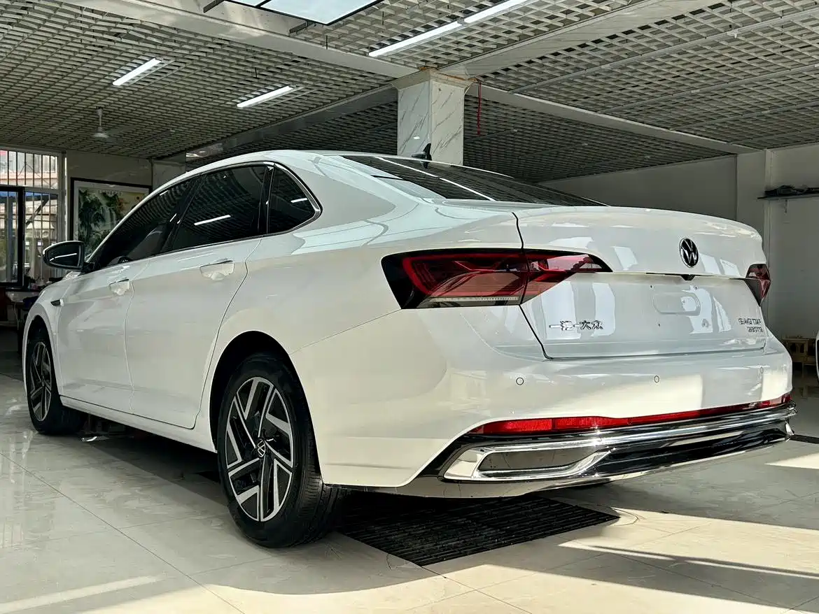 Volkswagen Sagitar 2023 280TSI DSG Excellence Plus Edition фото 6