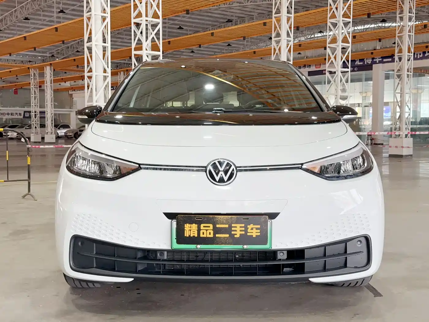 Volkswagen ID.3 2024 Outstanding Edition фото 2