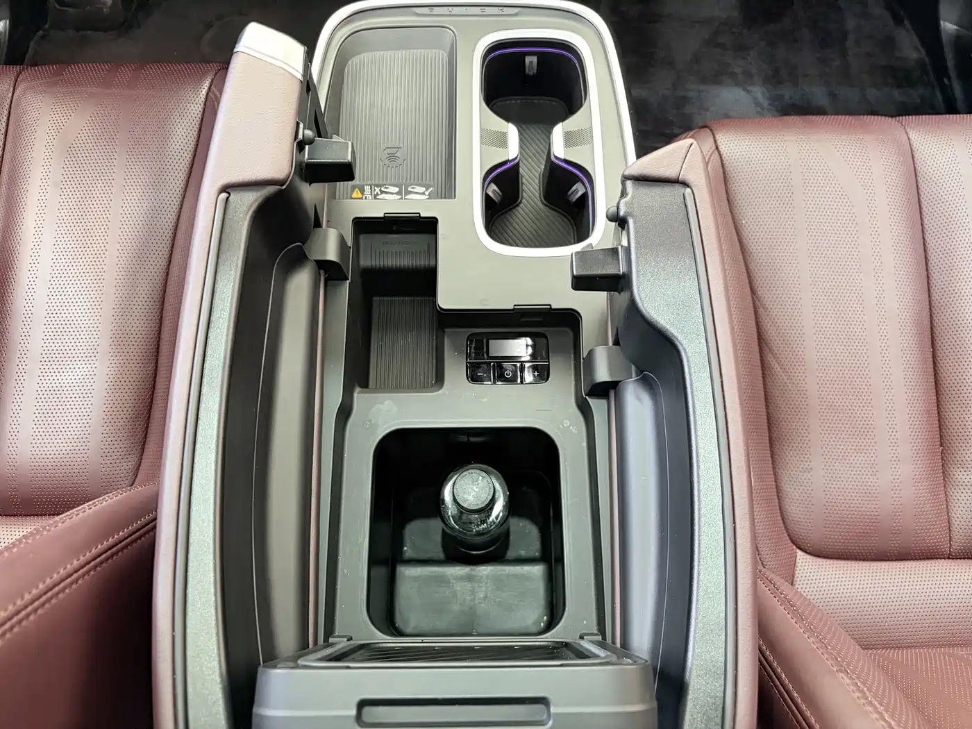 Buick Century 2023 2023 2.0T 6-Seat World Edition