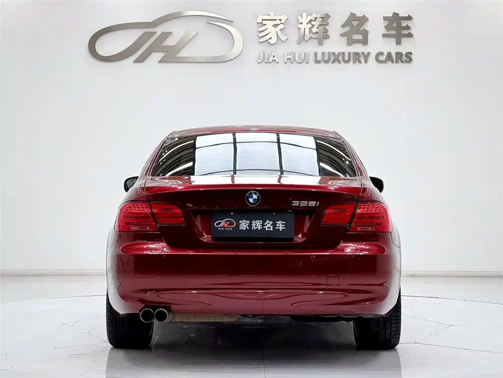 BMW 3 Series (Import) 2011 320i Coupe фото 6
