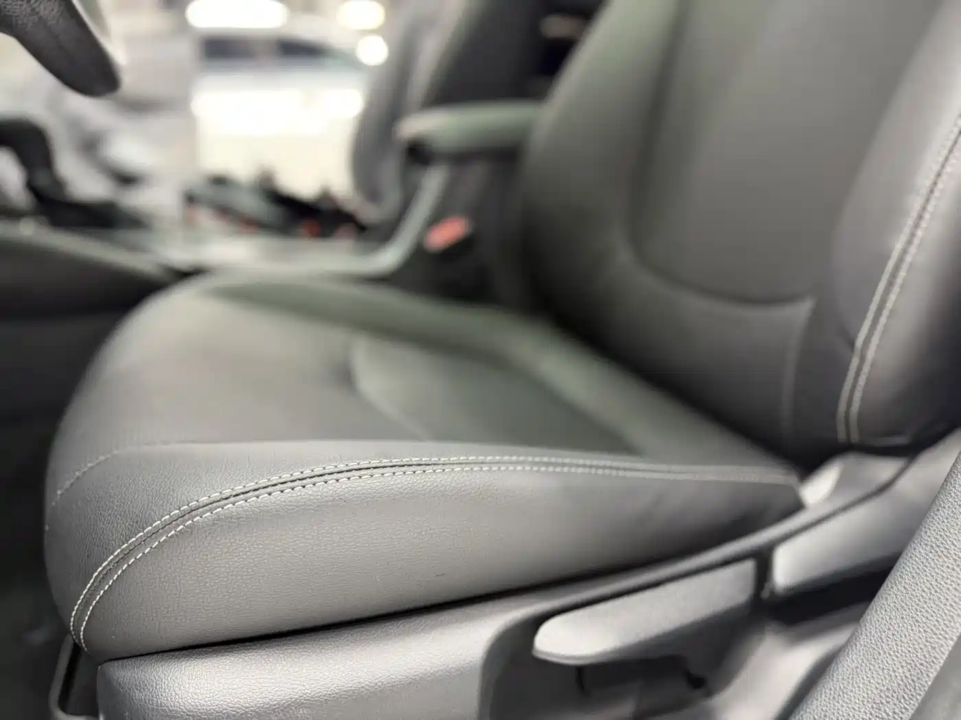 Toyota Corolla 2023 1.2T Elite Edition фото 12