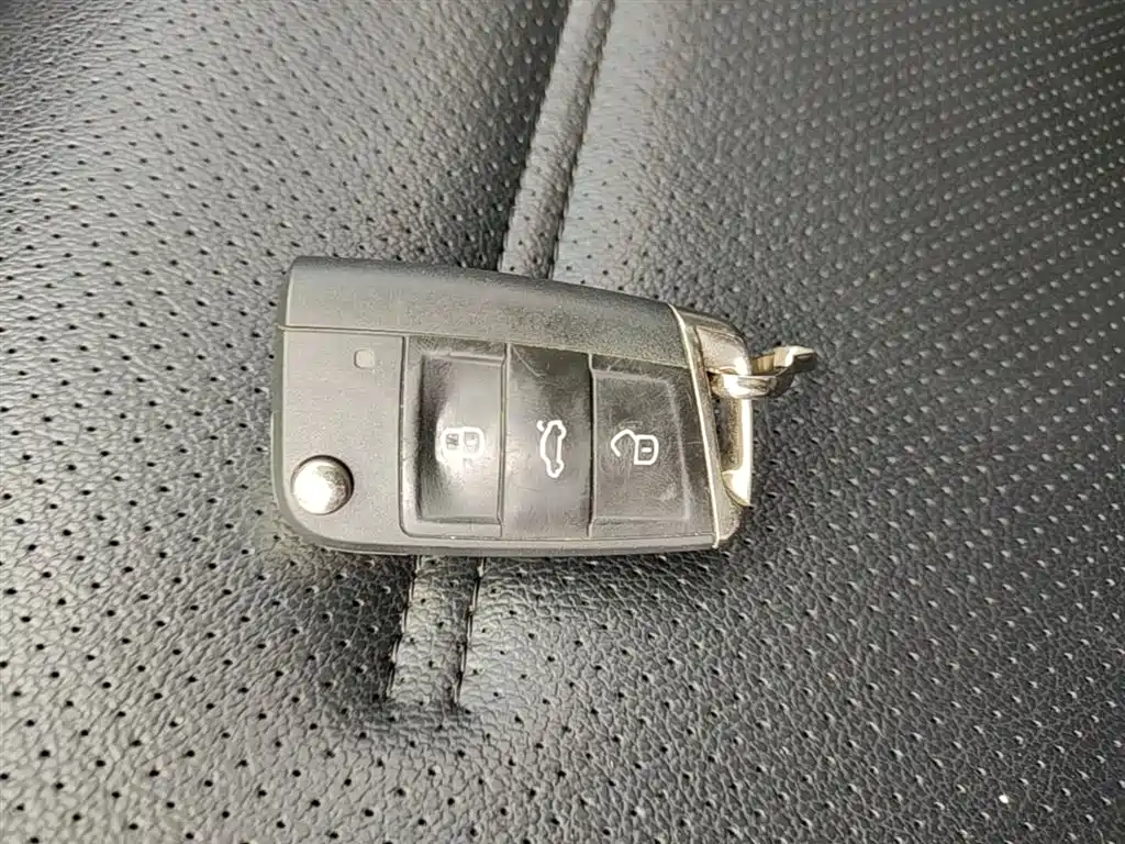 Volkswagen Golf 2016 230TSI Automatic Comfort фото 9
