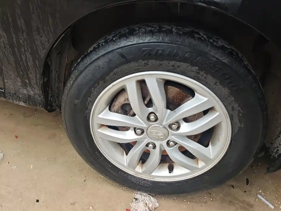 Hyundai Elantra 2011 1.6L Manual Comfort фото 6