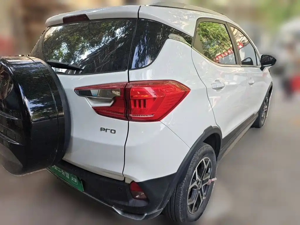 BYD Yuan Pro 2022 2021 401KM Luxury Model