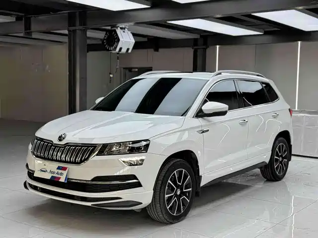 Škoda Karoq 2023 TSI280 Premium Edition