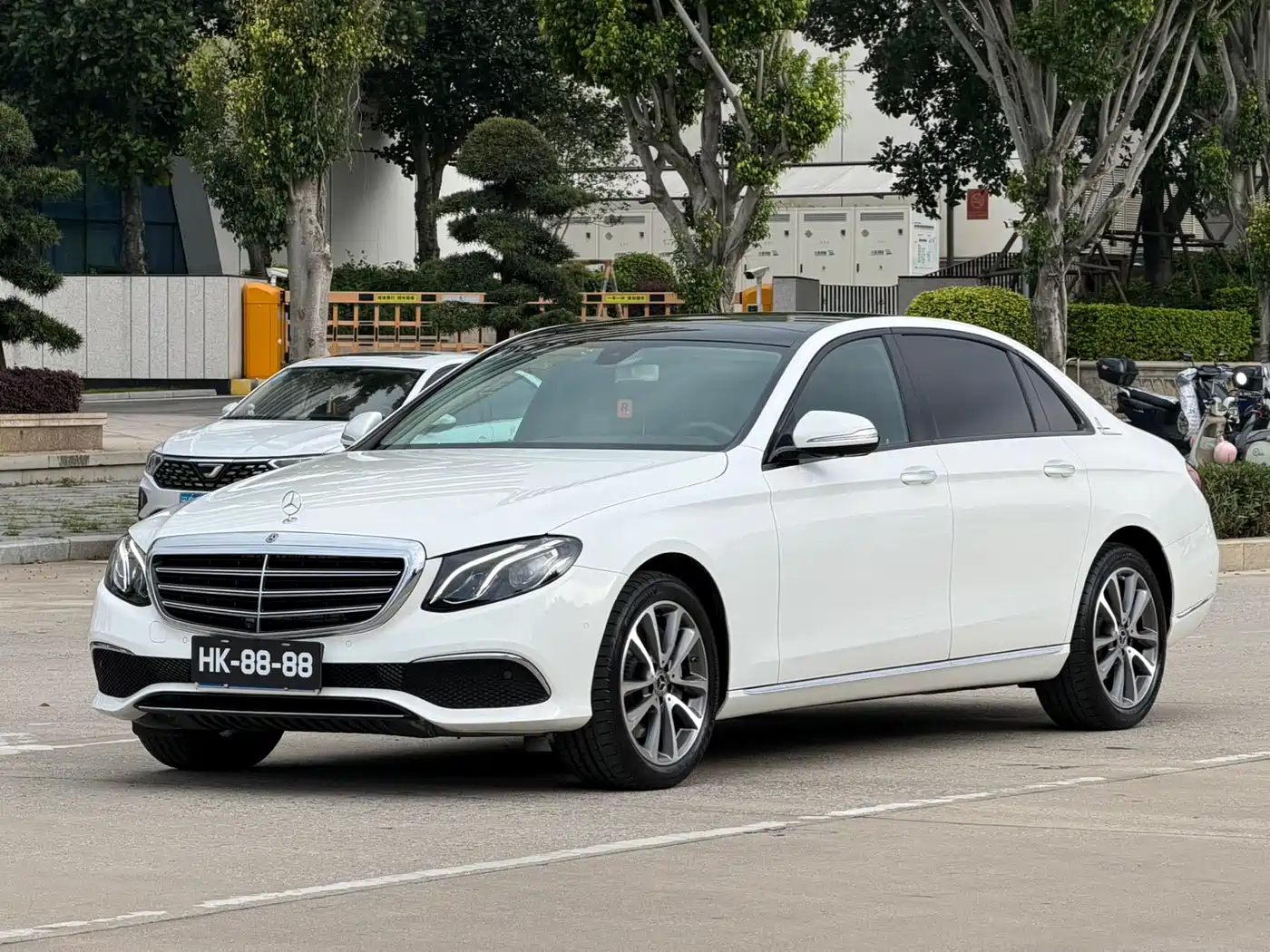 Mercedes-Benz E-Class 2019 Facelift E 300 L Fashion фото 3