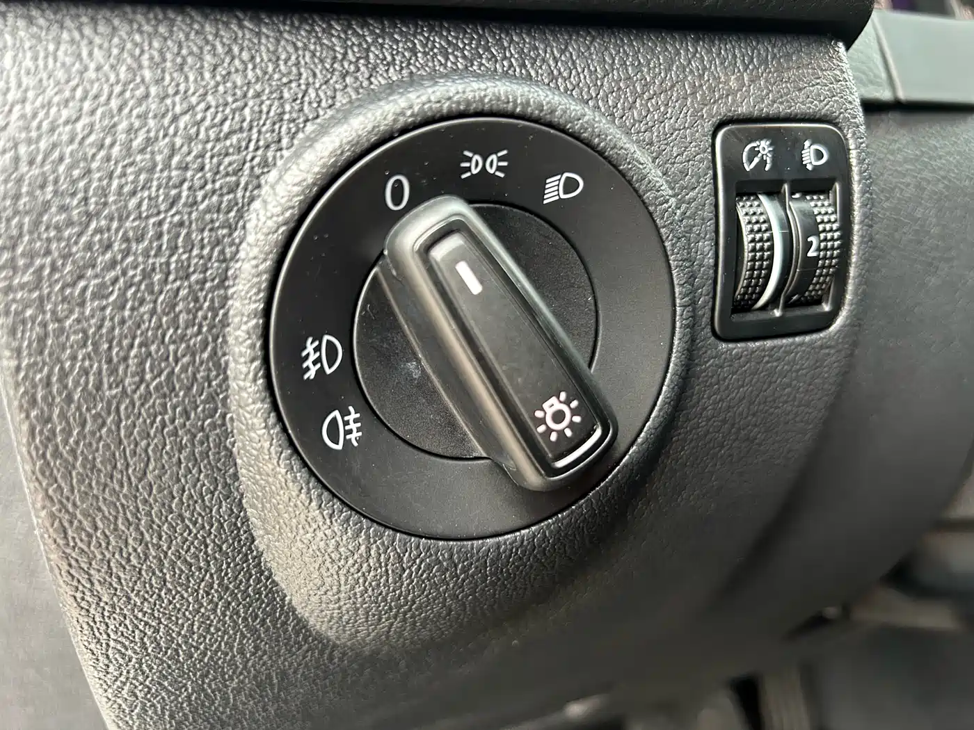 Volkswagen Tiguan 2016 280TSI Automatic 2WD Silk Road Fashion Edition фото 33