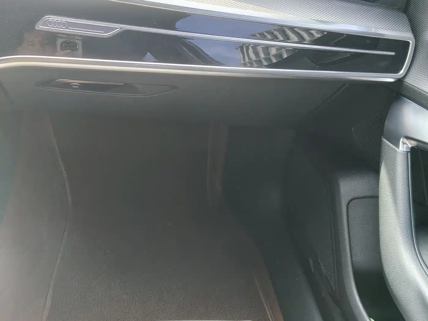 Audi A6L 2021 45 TFSI Exclusive Sport фото 7