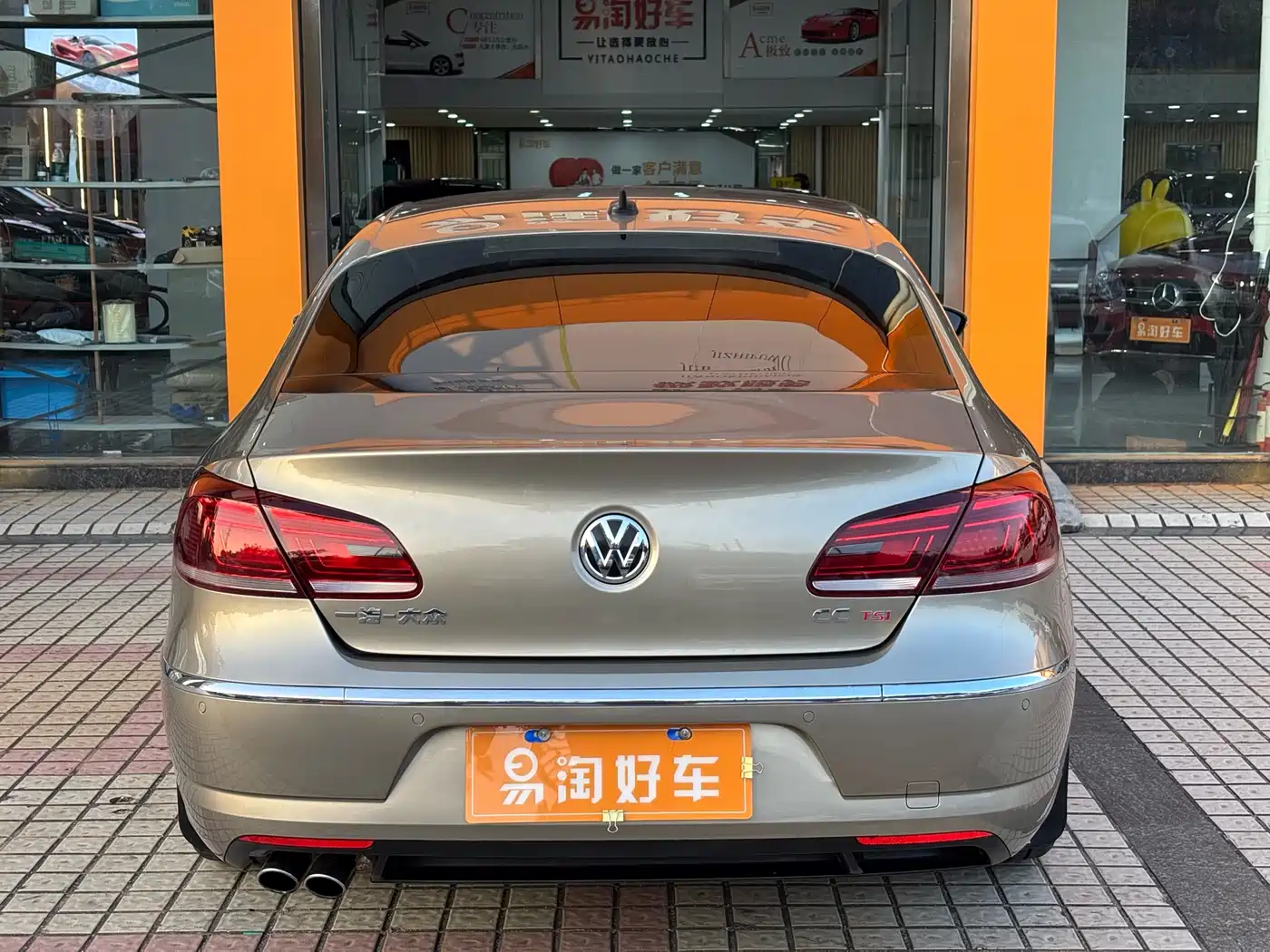 Volkswagen FAW-Volkswagen CC 2015 2.0TSI Supreme Edition фото 5