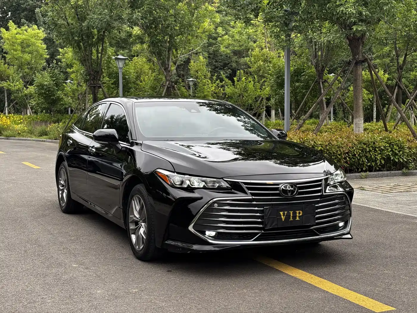 Toyota Avalon 2021 2.5L Luxury Edition фото 3