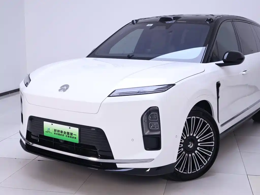 Фото 3 - NIO ES8