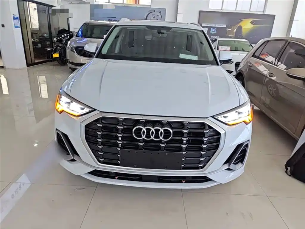 Audi Q3 2019 35 TFSI Progressive Sport фото 3