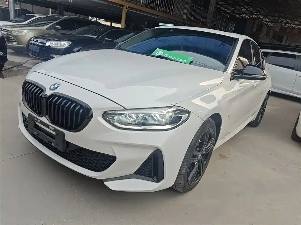 BMW 1 Series 2022 125i M Sport Shadow Edition