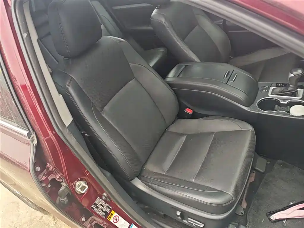 Toyota Highlander 2015 2.0T AWD Luxury Edition 7-seater фото 25