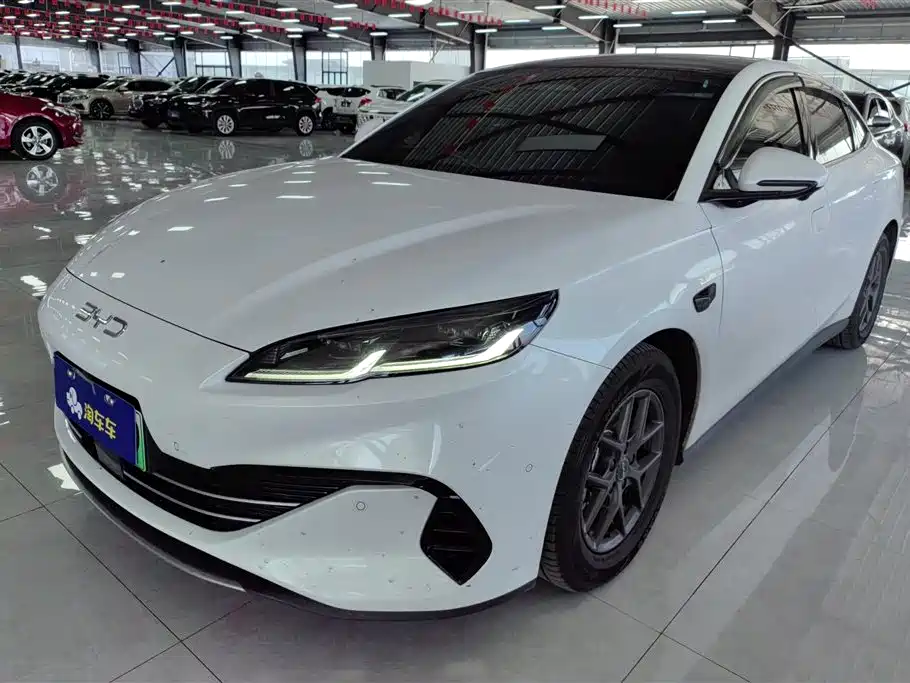BYD Seal 06 New Energy 2025 DM-i Smart Drive 80KM Luxury