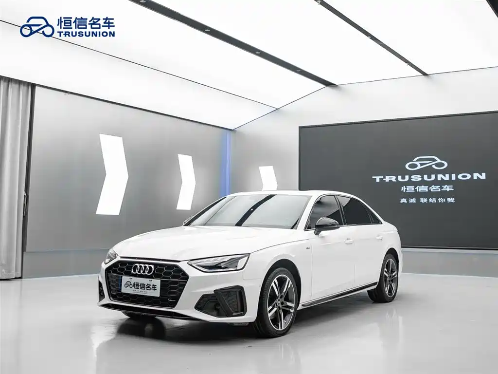Audi A4L 2022 40 TFSI Luxury Dynamic фото 3