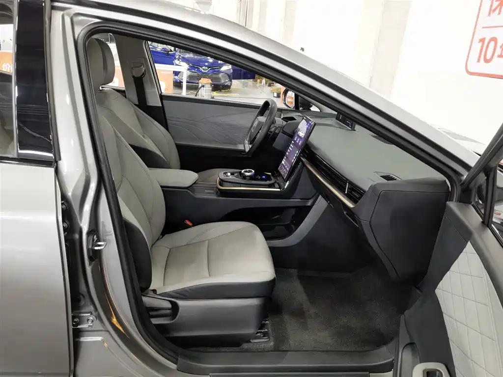 Toyota bZ3 2024 517km Elite PRO фото 23