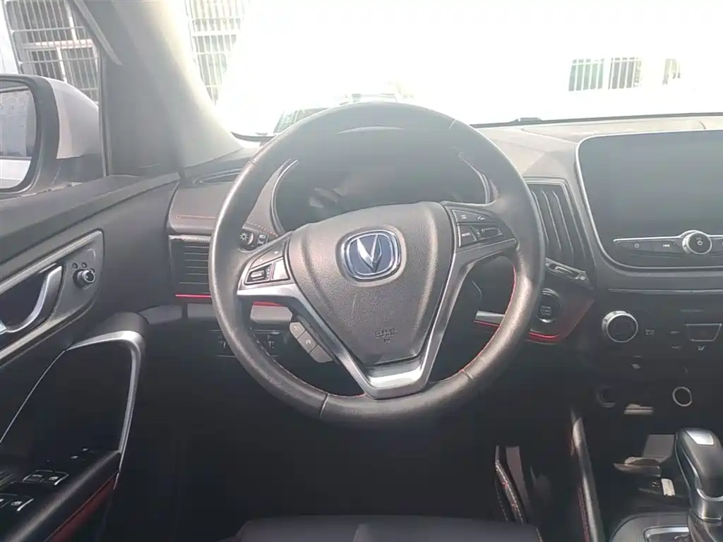 CHANGAN CS55