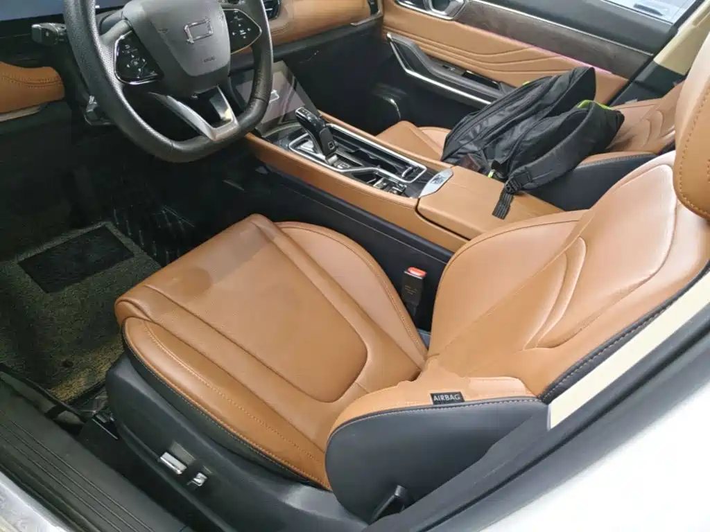 Besturn Bestune T99 2023 2023 2.0T Automatic Premium (6AT)