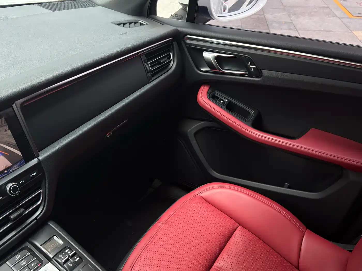 Porsche Macan 2021 Macan 2.0T фото 13