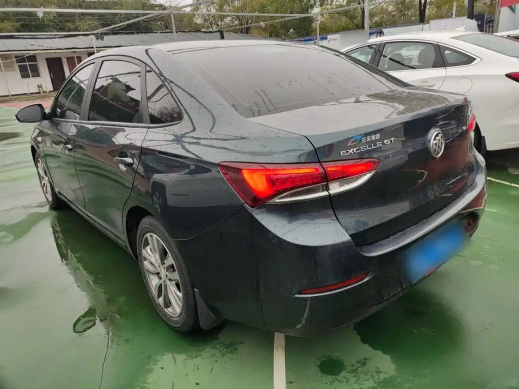 Buick Excelle 2021 Facelift 1.3T Auto Mild Hybrid Elite фото 5