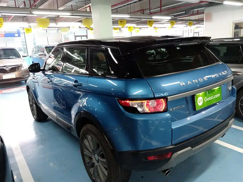 Land Rover Range Rover Evoque 2015 2.0T 5-Door Intelligent Edition фото 23
