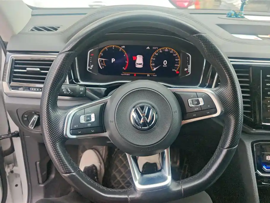 Volkswagen Teramont 2020 Teramont X 380TSI 4WD Luxury фото 15