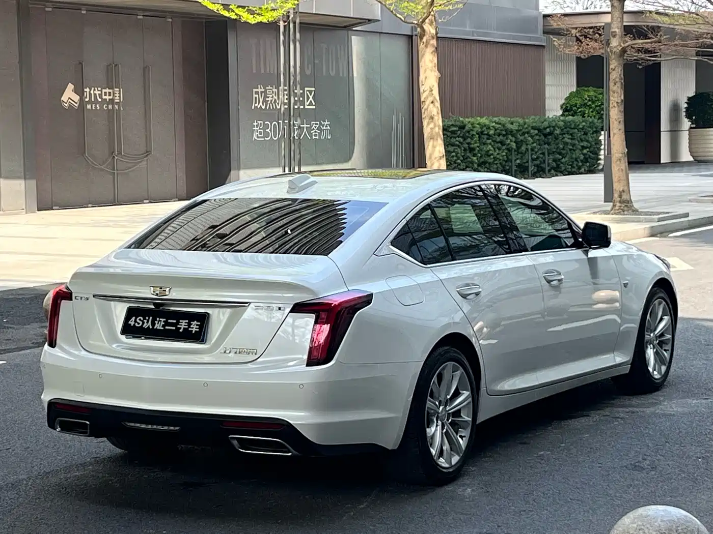 Cadillac CT5 2024 28T Luxury Model Pro фото 5