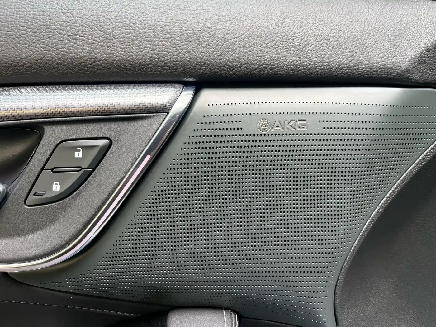 Cadillac CT5 2024 28T Luxury Model Pro фото 18
