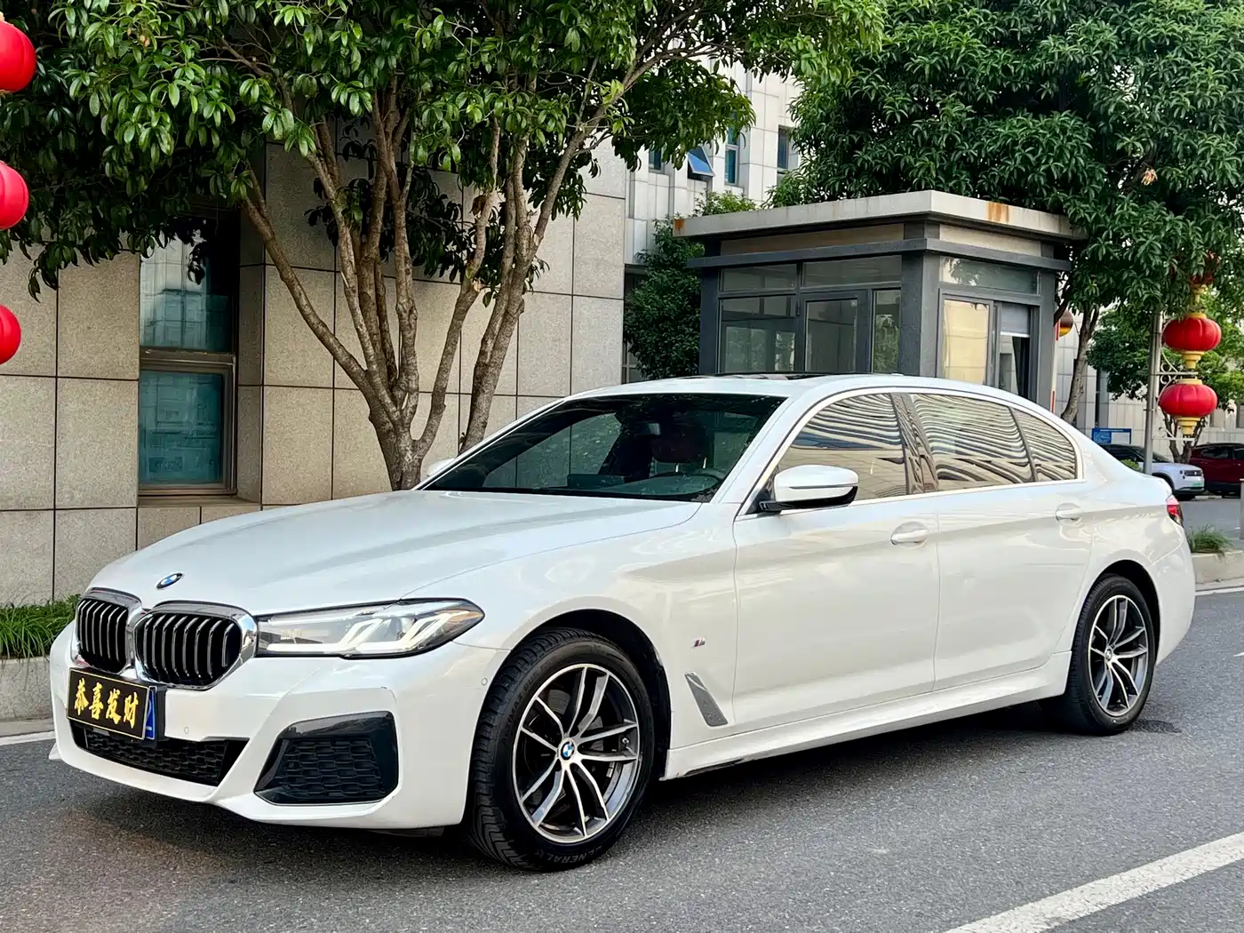 BMW 5 Series 2021 Facelift 525Li M Sport Package фото 2