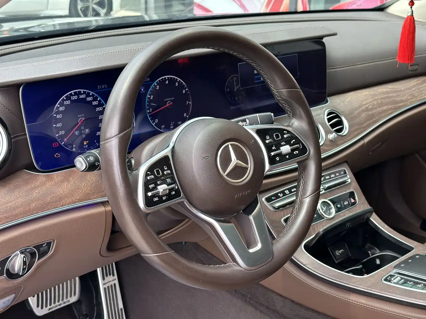 Mercedes-Benz E-Class 2020 E 300 L Luxury Model фото 13