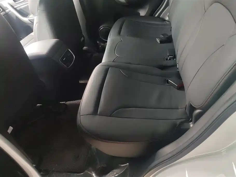 Haval M6 2019 1.5T DCT 2WD Value Edition (China VI) фото 11