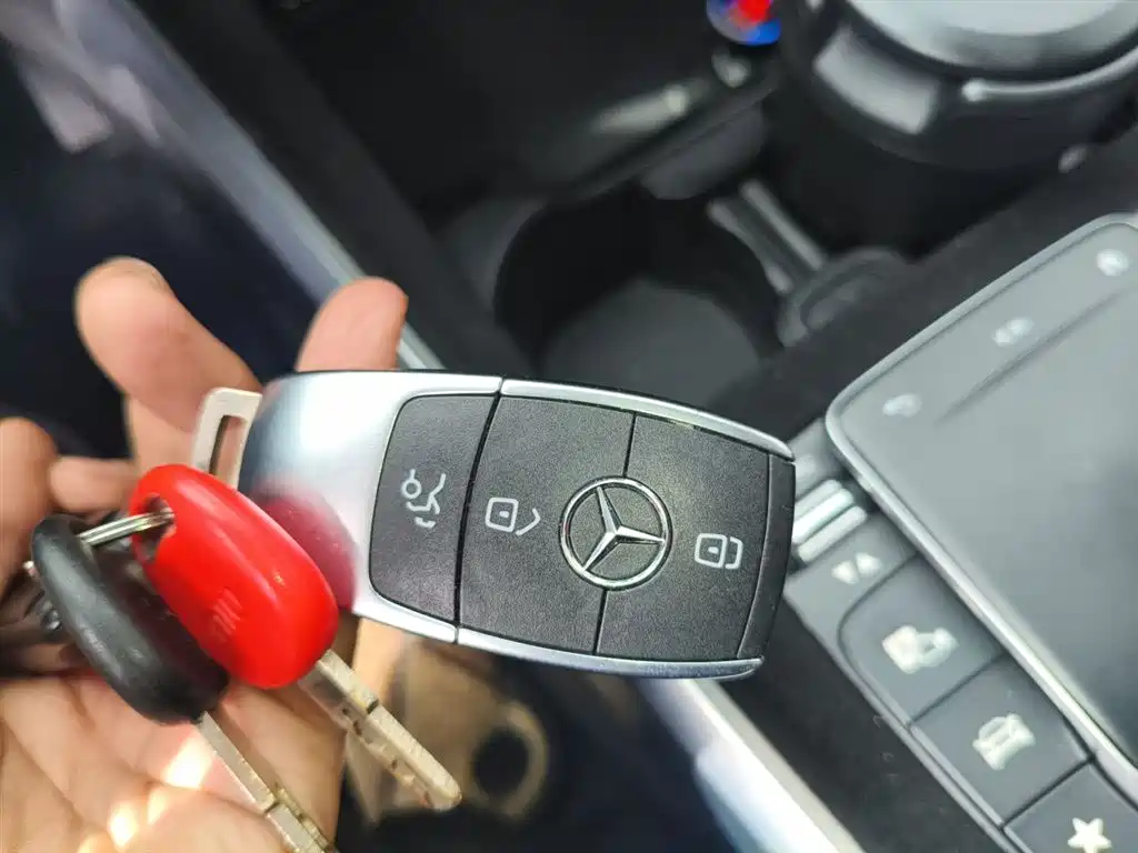 Mercedes-Benz GLB 2020 Facelift GLB 200 Dynamic фото 9