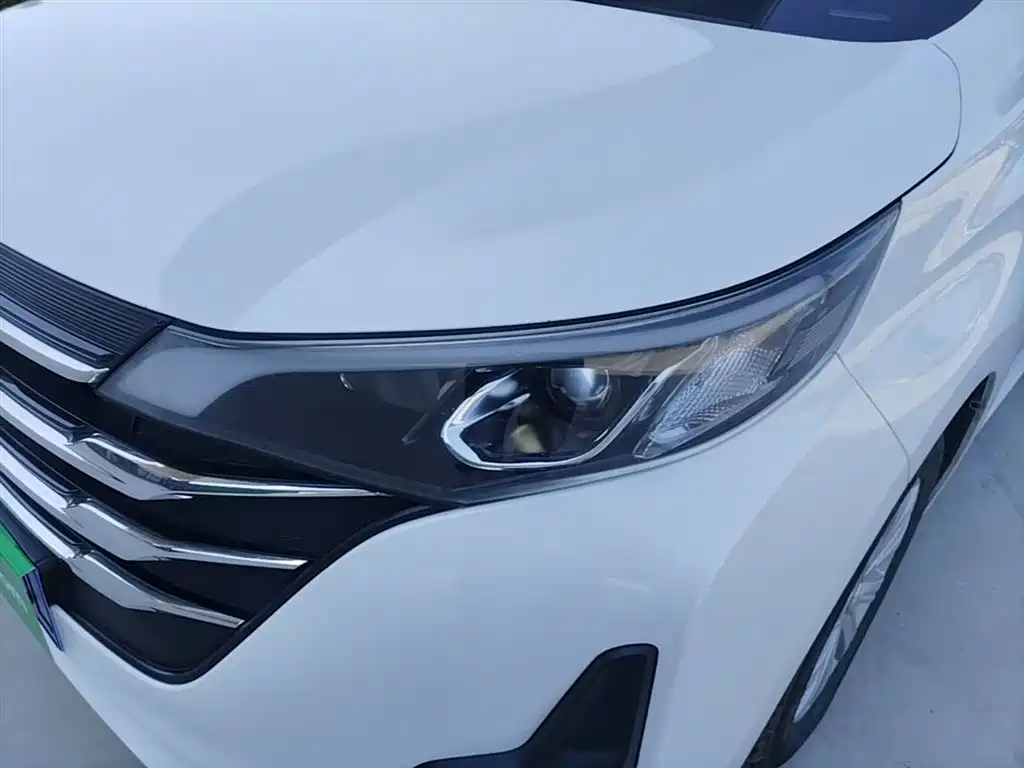 GAC Trumpchi Trumpchi M6 2019 270T DCT Luxury Edition (6-seater) (China VI) фото 24