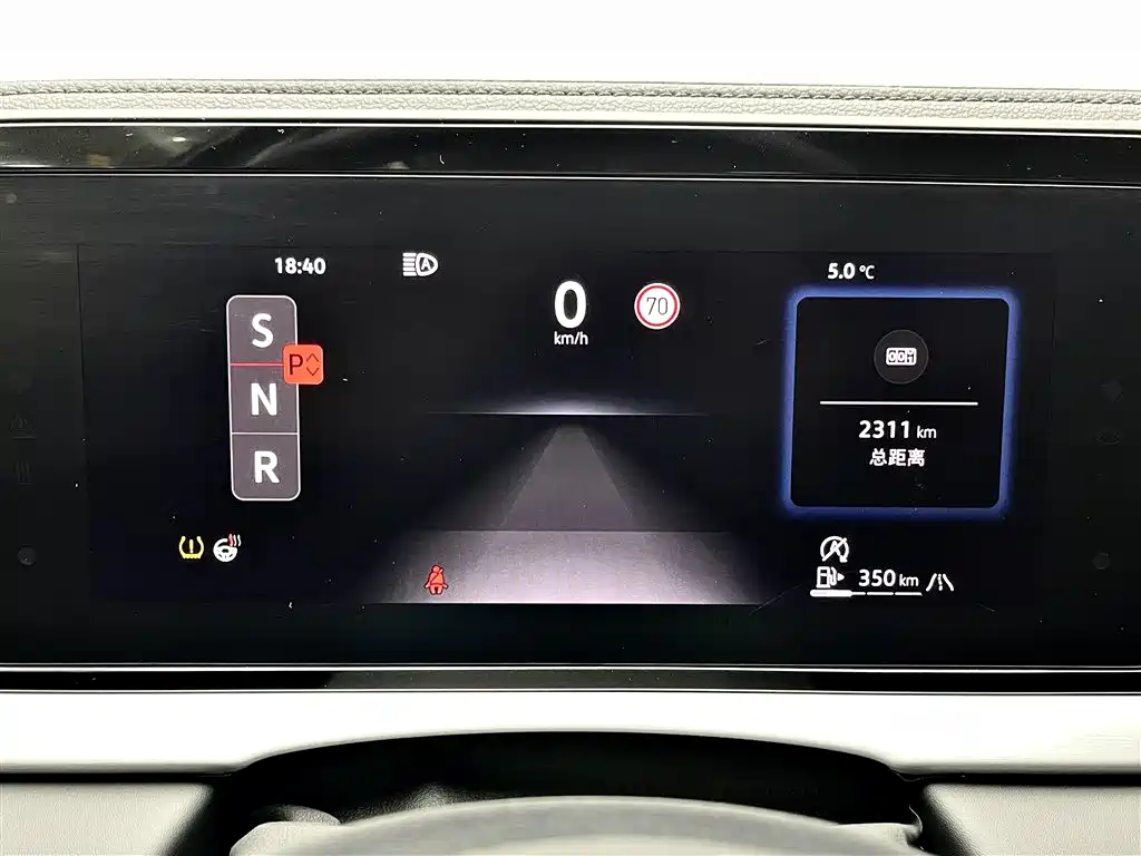 Volkswagen Passat 2025 Pro 380TSI Dragon Fortune Edition фото 13
