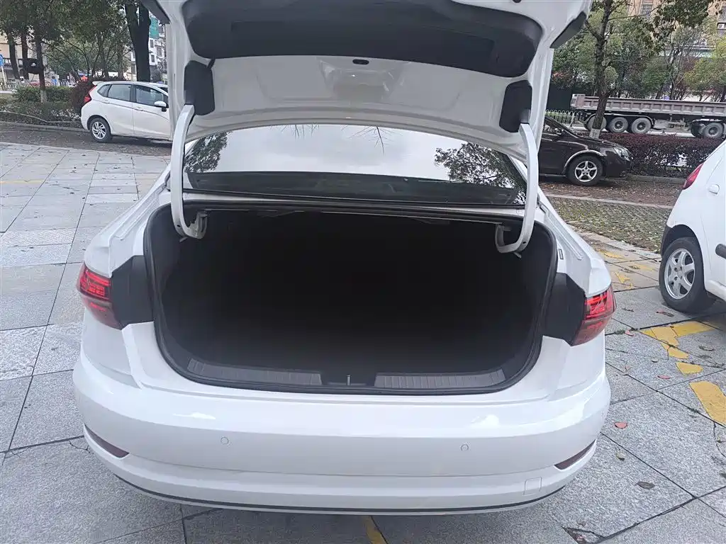 Volkswagen Sagitar 2020 280TSI DSG Comfort China VI фото 19