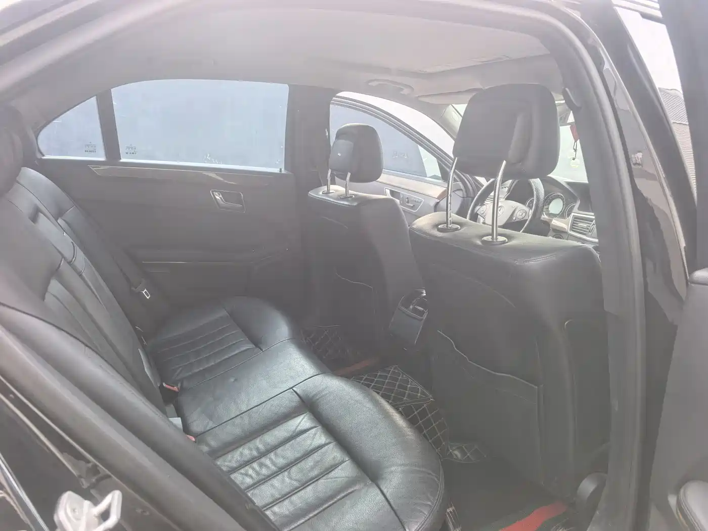 Mercedes-Benz E-Class (Import) 2010 E 200 CGI Elegance фото 12