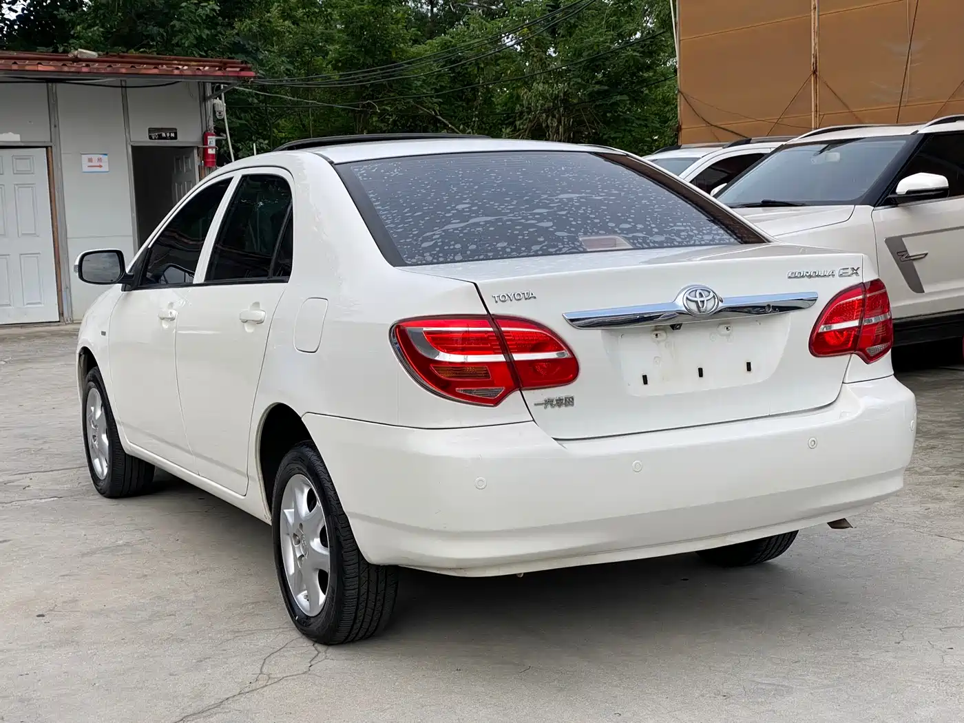 Toyota Corolla 2013 1.6L Automatic Luxury фото 14